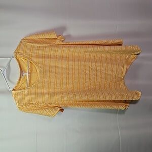 Greige NWT Golden Rod Size L Top